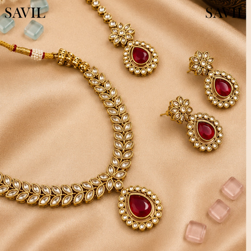 ARASIYAI - Royal Orchid Leaf Pendant Necklace