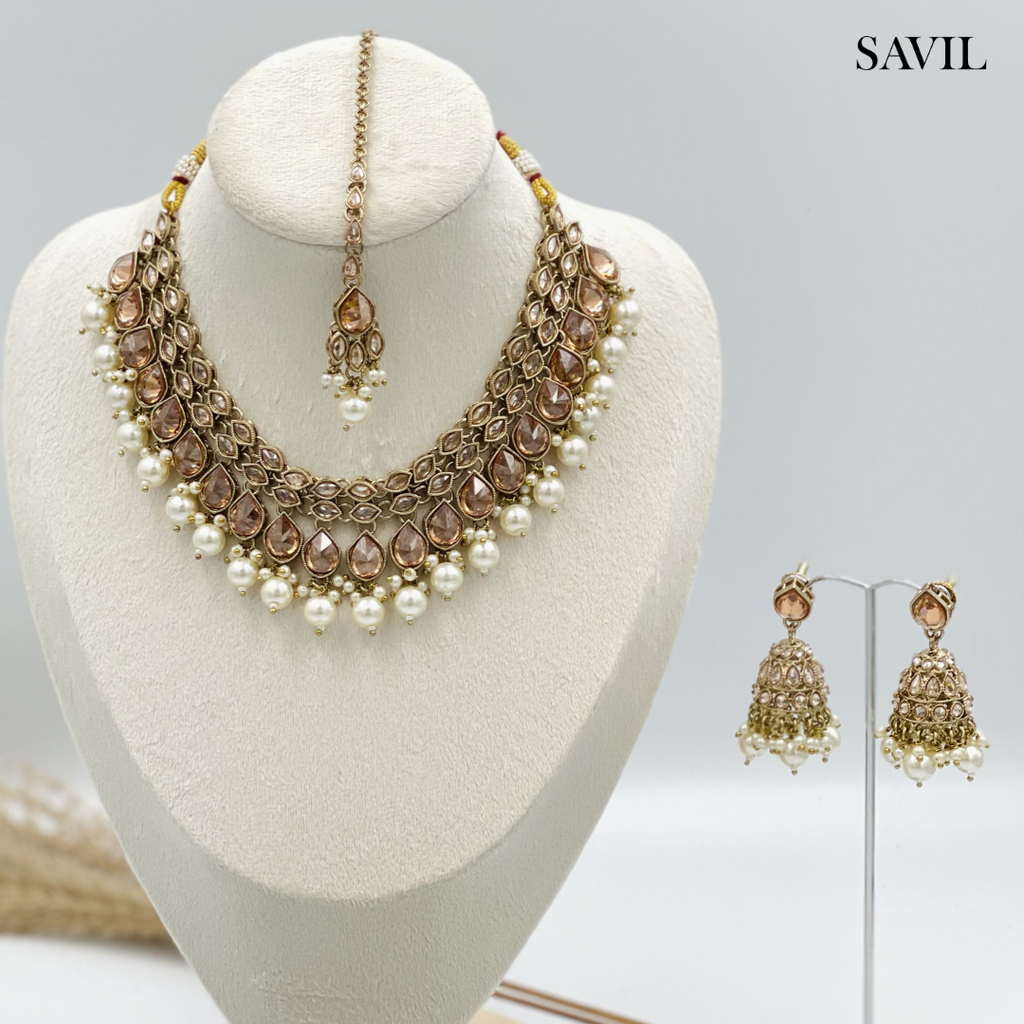 Zoya Glow Necklace Set